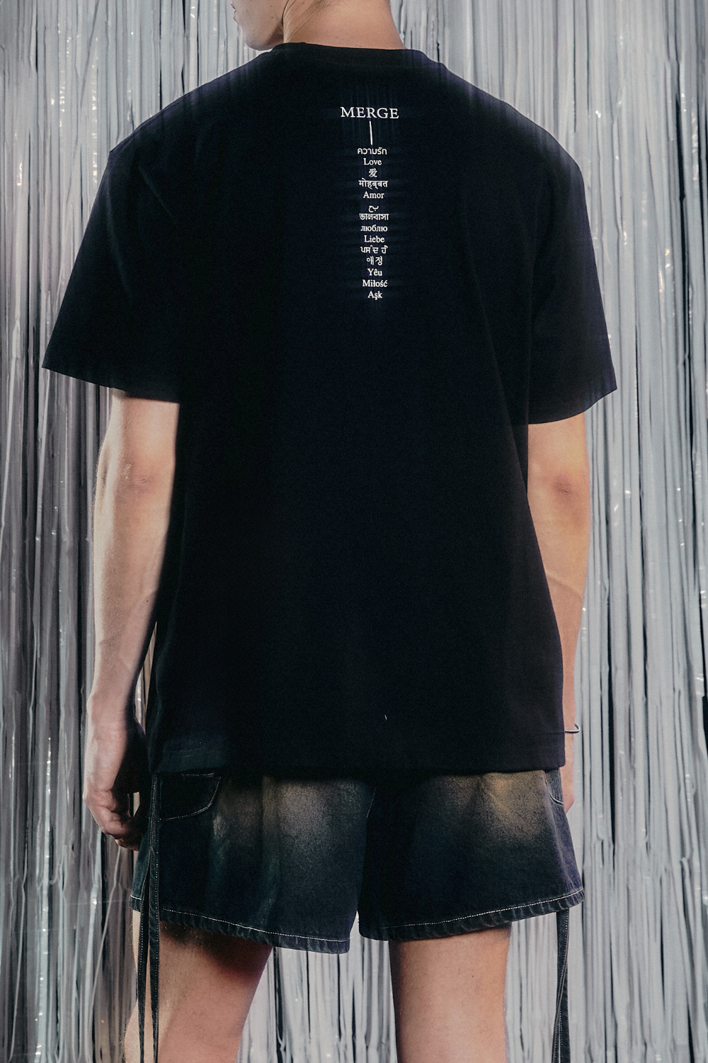 Merge Oversized Tee 05